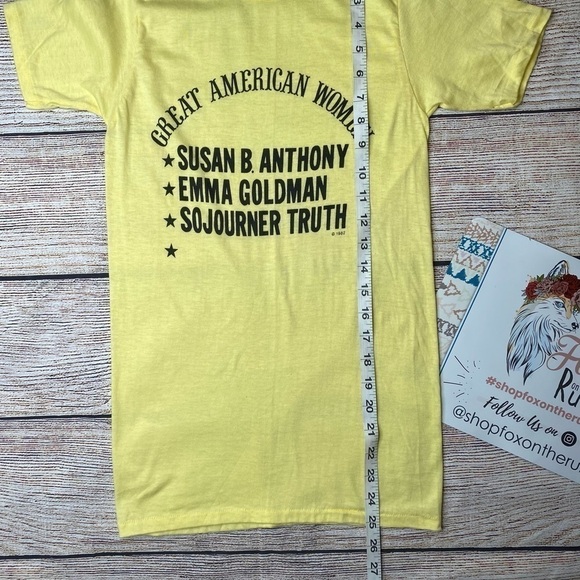 vintage 1982 Yellow “Great American Women” T-Shirt Size Small - Picture 5 of 6